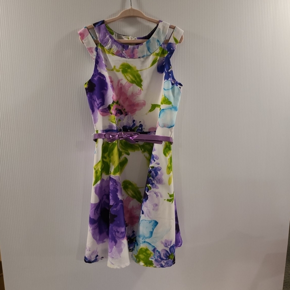 Spring Dress - Picture 1 of 2